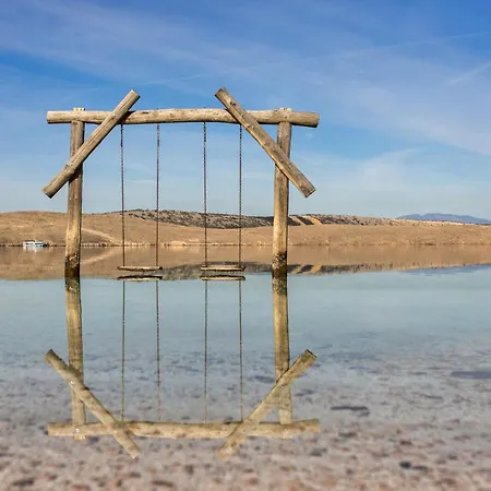 Holiday home Gorgeous In With Kitchen